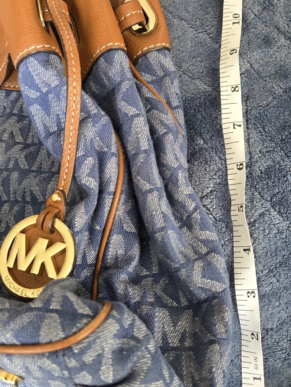 Vintage Michael Kors Denim MK Monogram and Tan Leather Drawstring Shoulder Bag - Picture 4 of 10